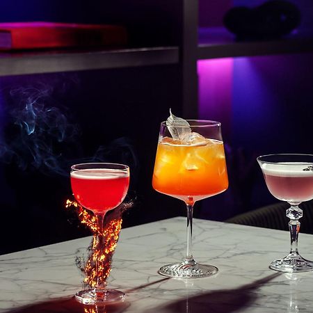 Courtyard By Marriott Yerevan Bagian luar foto